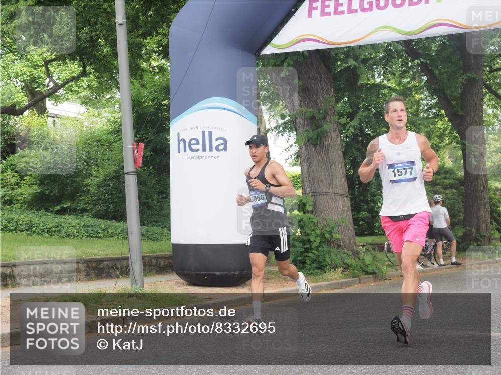 29.06.2025 - hella hamburg halbmarathon KatJ http://msf.ph/oto/8332695 29.06.2025 10:17:31 Zwischen KM18-KM19 1577 meine-sportfotos.de