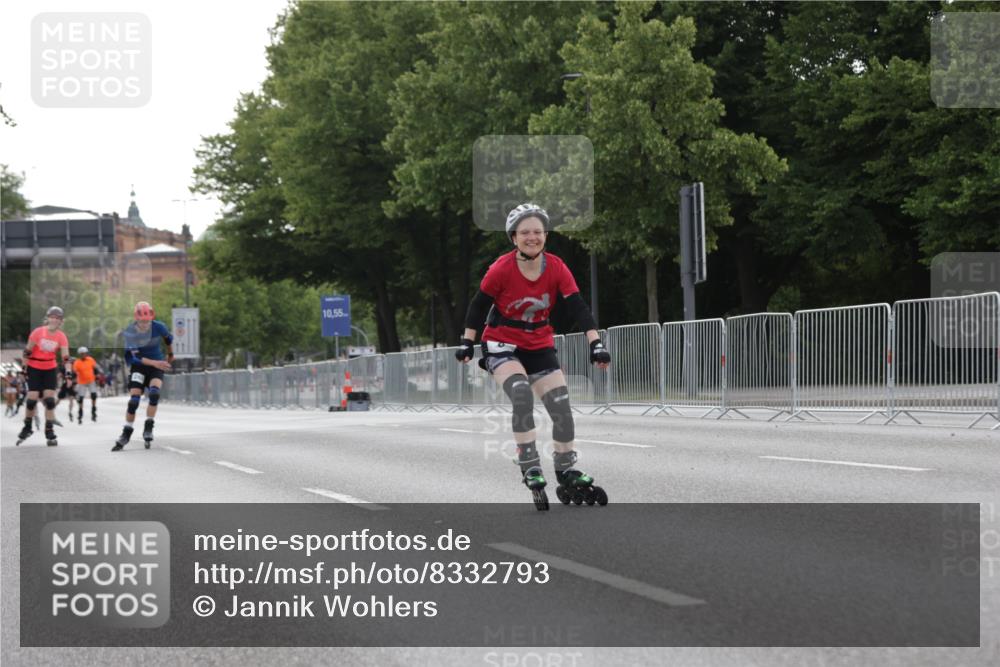 29.06.2025 - hella hamburg halbmarathon Jannik Wohlers http://msf.ph/oto/8332793 29.06.2025 09:01:34 Lombardsbrücke  meine-sportfotos.de