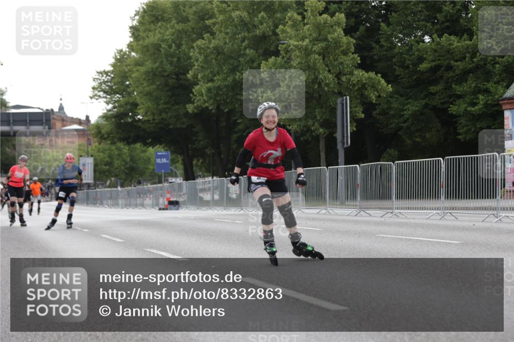 29.06.2025 - hella hamburg halbmarathon Jannik Wohlers http://msf.ph/oto/8332863 29.06.2025 09:01:34 Lombardsbrücke  meine-sportfotos.de