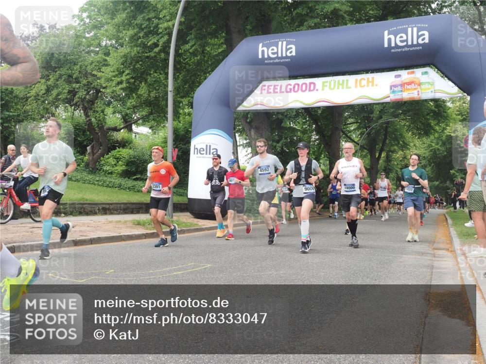 29.06.2025 - hella hamburg halbmarathon KatJ http://msf.ph/oto/8333047 29.06.2025 10:47:26 Zwischen KM18-KM19 1420, 2391, 2978, 5839, 6201, 7759, 8290, 8662 meine-sportfotos.de