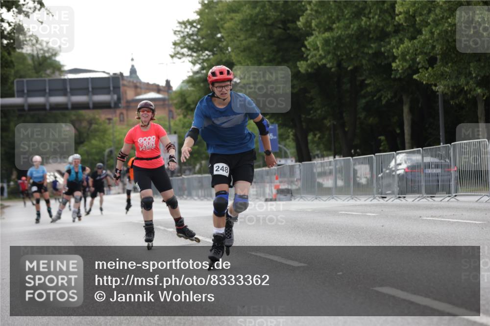 29.06.2025 - hella hamburg halbmarathon Jannik Wohlers http://msf.ph/oto/8333362 29.06.2025 09:01:37 Lombardsbrücke  meine-sportfotos.de