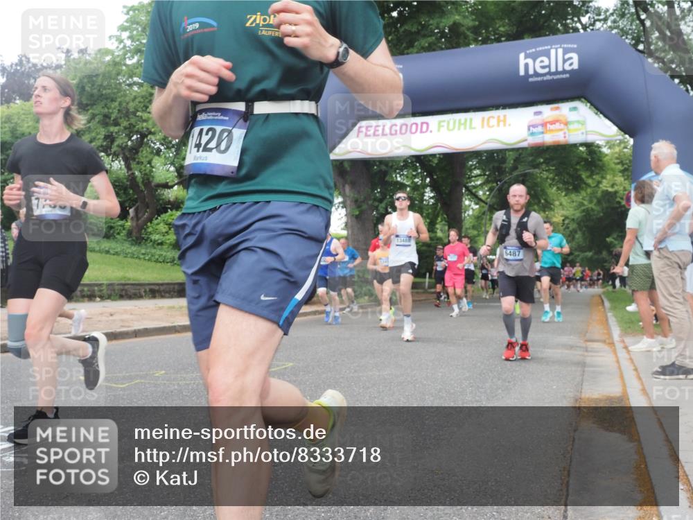 29.06.2025 - hella hamburg halbmarathon KatJ http://msf.ph/oto/8333718 29.06.2025 10:47:30 Zwischen KM18-KM19 1364, 1420, 2391, 4592, 6487, 7759, 8191, 8662 meine-sportfotos.de