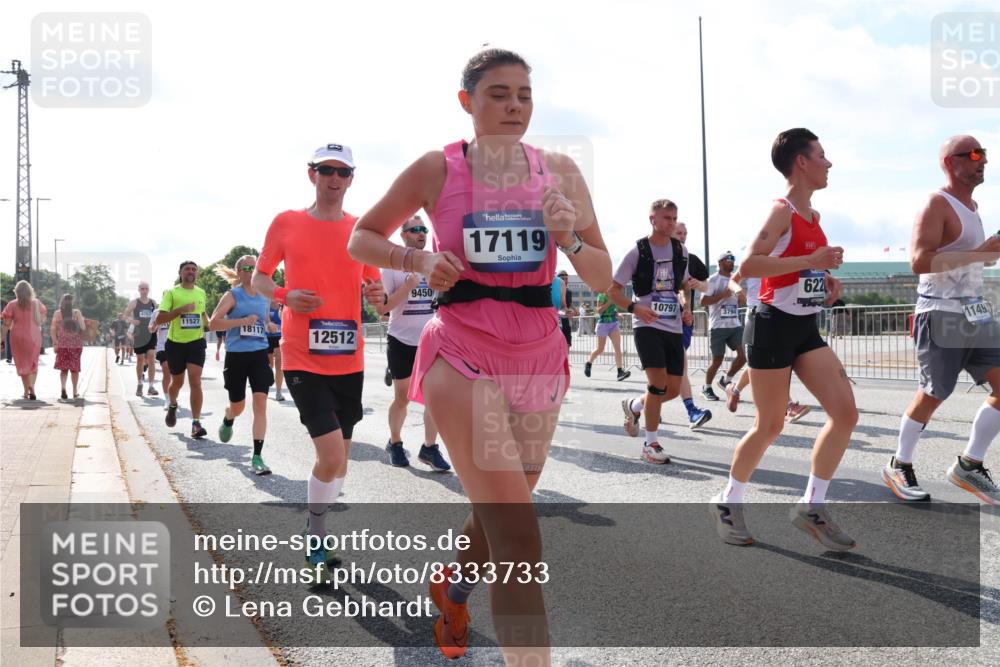 29.06.2025 - hella hamburg halbmarathon Lena Gebhardt http://msf.ph/oto/8333733 29.06.2025 10:00:30 Lombardsbrücke 4767, 11527, 18117, 12512, 9450, 17119, 10797, 3794, 622, 1149, 1019, 1125, 1180, 1239, 1264, 1526, 1544, 1568, 1583, 1611, 1681, 2027, 2086, 2099, 2159, 2236, 2346, 2426, 2447, 2474, 2582, 2584, 2606, 2652, 2730, 2982, 3042, 3059, 3141, 3177, 3181, 3319, 3400, 3794, 3861, 3898, 3983, 4013, 4419, 4579, 4594, 4632, 4767, 4796, 4813, 4940, 4945, 5272, 5643, 5728, 6082, 6084, 6104, 6138, 6220, 6260, 6443, 6470, 6581, 8478, 9553, 9555, 9577, 10599 meine-sportfotos.de