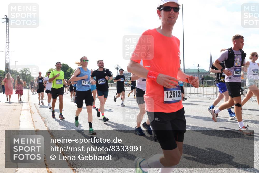 29.06.2025 - hella hamburg halbmarathon Lena Gebhardt http://msf.ph/oto/8333991 29.06.2025 10:00:30 Lombardsbrücke 4767, 11527, 18117, 5643, 485, 244, 12512, 10797, 9622, 1019, 1125, 1180, 1239, 1264, 1526, 1544, 1568, 1583, 1611, 1681, 2027, 2086, 2099, 2159, 2236, 2346, 2426, 2447, 2474, 2582, 2584, 2606, 2652, 2730, 2982, 3042, 3059, 3141, 3177, 3181, 3319, 3400, 3794, 3861, 3898, 3983, 4013, 4419, 4579, 4594, 4632, 4767, 4796, 4813, 4940, 4945, 5272, 5643, 5728, 6082, 6084, 6104, 6138, 6220, 6260, 6443, 6470, 6581, 8478, 9553, 9555, 9577, 10599 meine-sportfotos.de