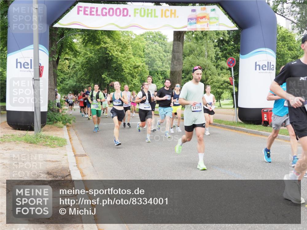 29.06.2025 - hella hamburg halbmarathon MichiJ http://msf.ph/oto/8334001 29.06.2025 10:38:40 Zwischen KM18-KM19 5018, 5399, 5820, 7134, 7397, 8205, 9057, 9093, 9476, 9739, 9793, 10603, 10891, 11124, 11791, 12367, 13403, 13707, 15480, 16716, 17129, 17823, 18006, 18394 meine-sportfotos.de