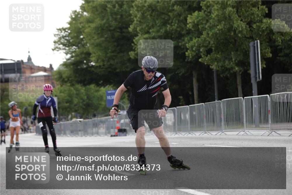 29.06.2025 - hella hamburg halbmarathon Jannik Wohlers http://msf.ph/oto/8334373 29.06.2025 09:01:46 Lombardsbrücke  meine-sportfotos.de