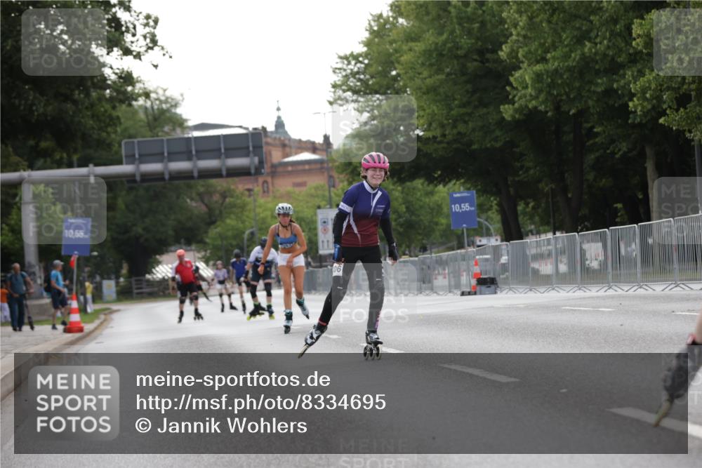 29.06.2025 - hella hamburg halbmarathon Jannik Wohlers http://msf.ph/oto/8334695 29.06.2025 09:01:47 Lombardsbrücke  meine-sportfotos.de
