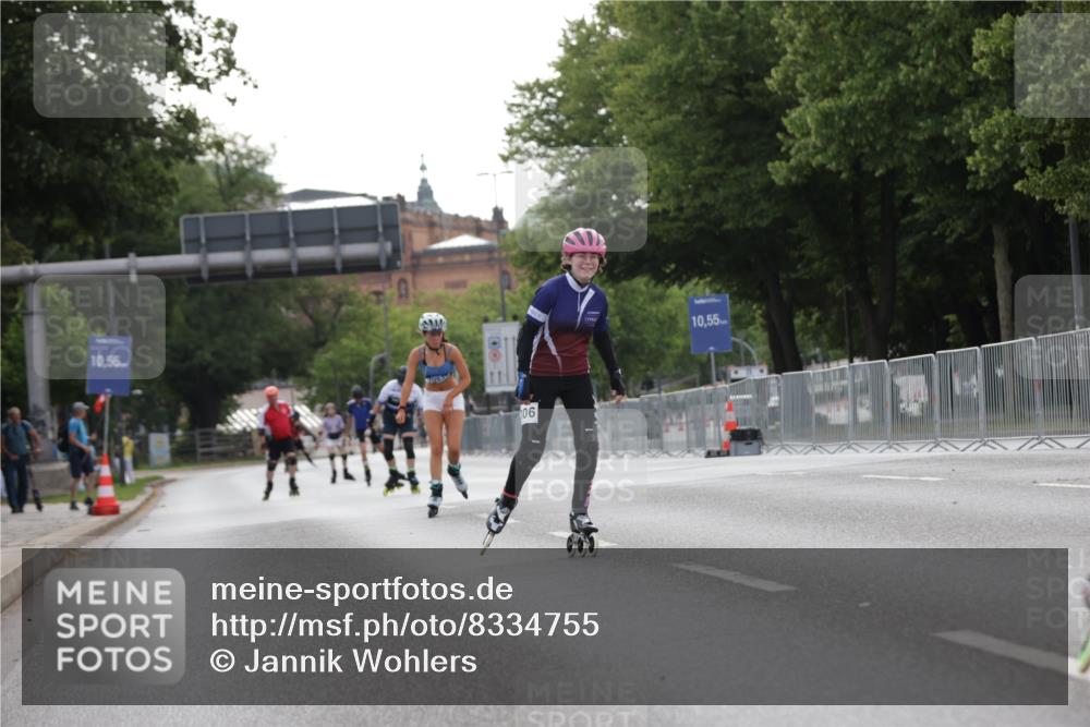 29.06.2025 - hella hamburg halbmarathon Jannik Wohlers http://msf.ph/oto/8334755 29.06.2025 09:01:47 Lombardsbrücke  meine-sportfotos.de