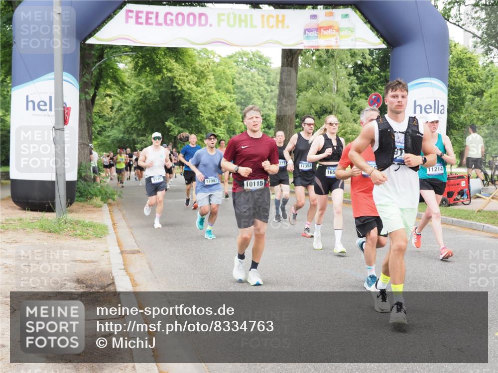 29.06.2025 - hella hamburg halbmarathon MichiJ http://msf.ph/oto/8334763 29.06.2025 10:38:47 Zwischen KM18-KM19 1366, 4140, 7369, 8371, 8856, 9074, 9093, 9476, 9739, 10115, 10215, 10603, 11124, 11214, 11791, 16591, 17129, 18006 meine-sportfotos.de