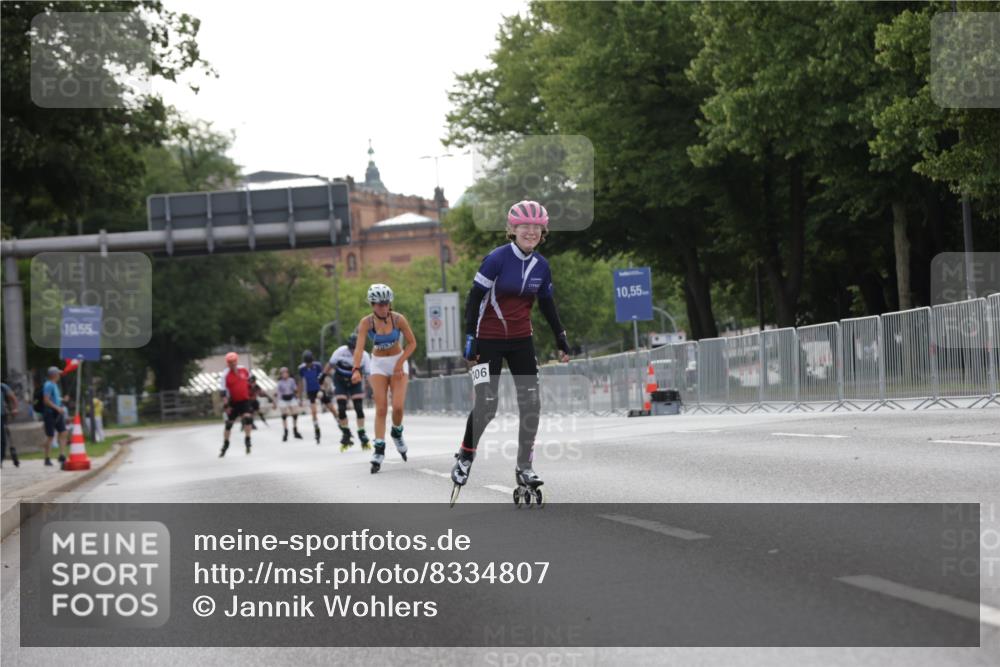 29.06.2025 - hella hamburg halbmarathon Jannik Wohlers http://msf.ph/oto/8334807 29.06.2025 09:01:47 Lombardsbrücke  meine-sportfotos.de