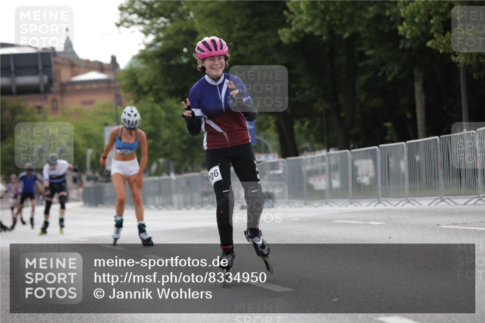 29.06.2025 - hella hamburg halbmarathon Jannik Wohlers http://msf.ph/oto/8334950 29.06.2025 09:01:48 Lombardsbrücke  meine-sportfotos.de