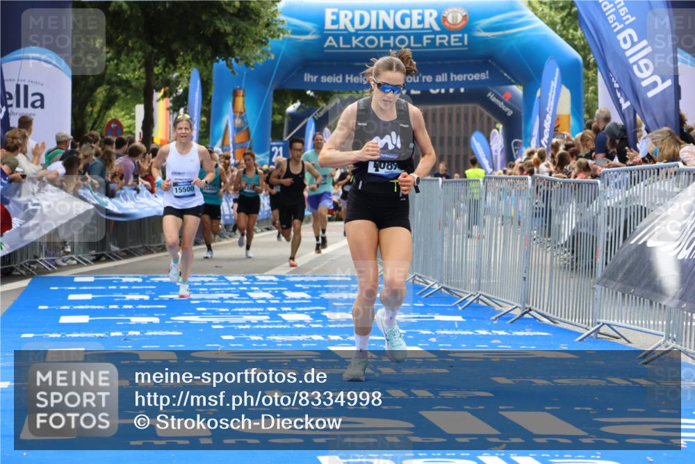 29.06.2025 - hella hamburg halbmarathon Strokosch-Dieckow http://msf.ph/oto/8334998 29.06.2025 10:33:51 Ziel 1743, 2228, 2243, 2746, 4246, 5193, 9519, 10865, 13771, 14310, 14466, 15500, 16243 meine-sportfotos.de