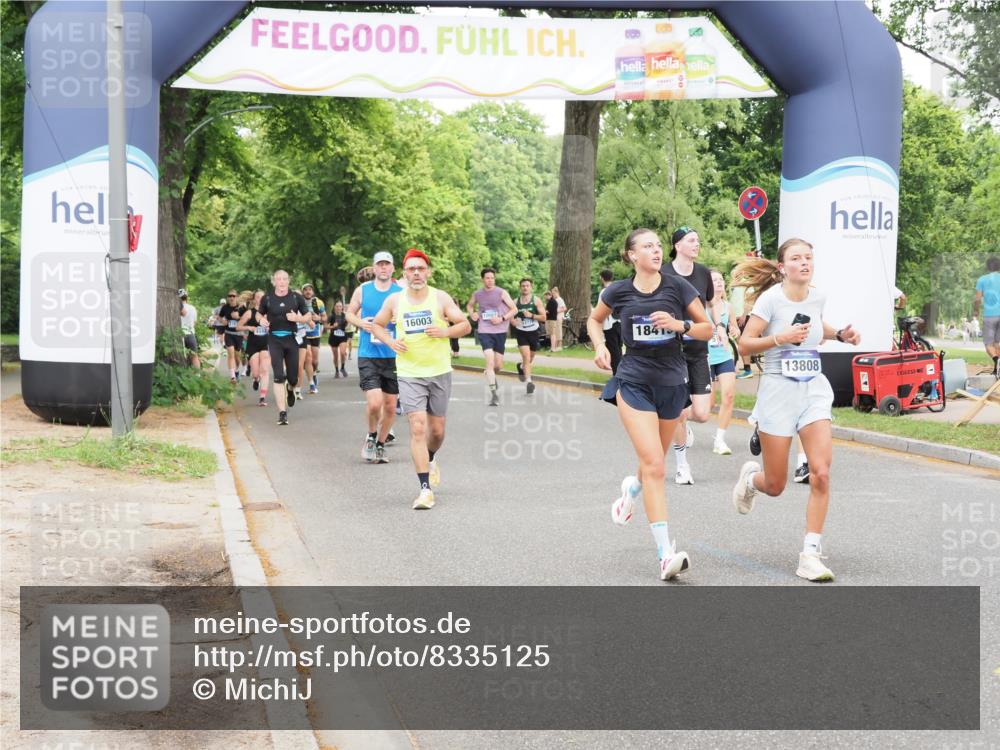 29.06.2025 - hella hamburg halbmarathon MichiJ http://msf.ph/oto/8335125 29.06.2025 10:38:55 Zwischen KM18-KM19 1335, 2955, 3258, 4140, 4297, 4404, 5102, 8413, 8508, 8930, 11459, 11512, 13808, 17033, 17962, 17978, 17997, 18413, 18475 meine-sportfotos.de