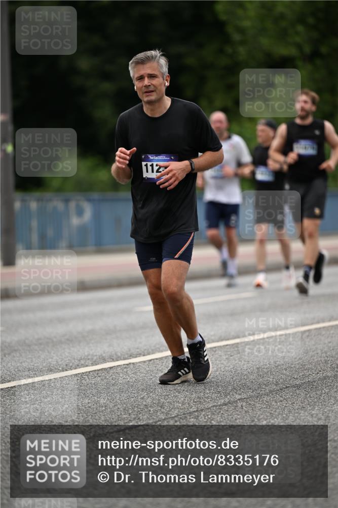 29.06.2025 - hella hamburg halbmarathon Dr. Thomas Lammeyer http://msf.ph/oto/8335176 29.06.2025 10:39:59 Kennedybrücke 1336, 2352, 2412, 2827, 3828, 4413, 4965, 5147, 6029, 6189, 6867, 7275, 8356, 8567, 8947, 9470, 9819, 10047, 10565, 10567, 10652, 11187, 11198, 11233, 11359 meine-sportfotos.de