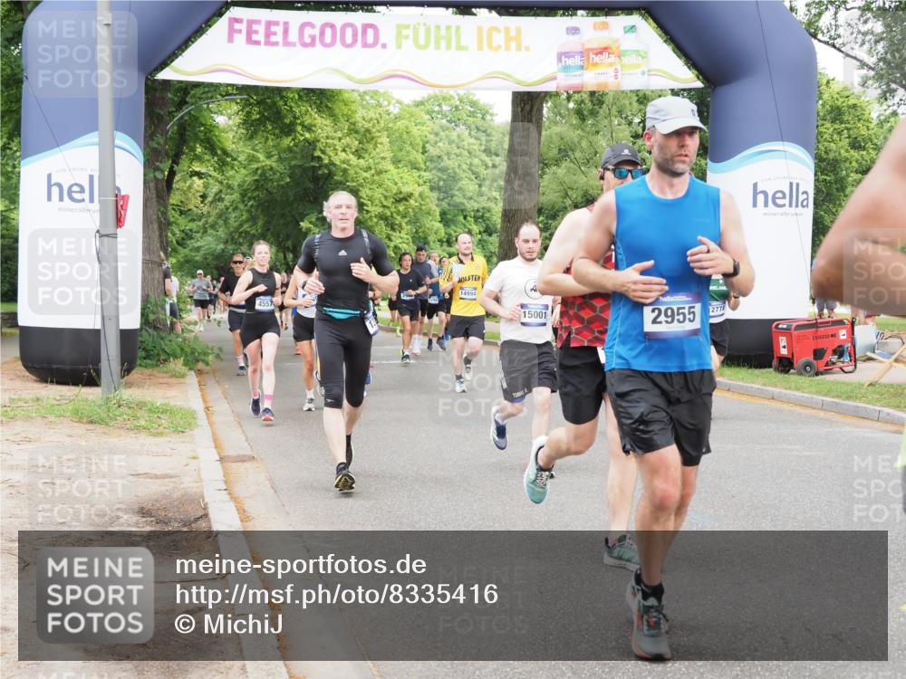 29.06.2025 - hella hamburg halbmarathon MichiJ http://msf.ph/oto/8335416 29.06.2025 10:38:58 Zwischen KM18-KM19 1335, 2955, 3258, 4297, 4404, 4557, 5102, 8413, 8508, 10667, 11459, 12778, 13808, 14994, 15001, 16003, 16179, 17033, 17978, 18413, 18475 meine-sportfotos.de