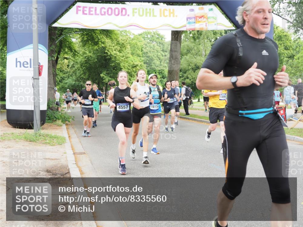 29.06.2025 - hella hamburg halbmarathon MichiJ http://msf.ph/oto/8335560 29.06.2025 10:39:00 Zwischen KM18-KM19 1335, 2955, 4404, 4557, 5102, 8413, 8508, 9214, 10667, 11459, 11625, 12778, 13808, 14122, 14994, 15001, 15496, 16003, 16179, 17978, 18413 meine-sportfotos.de