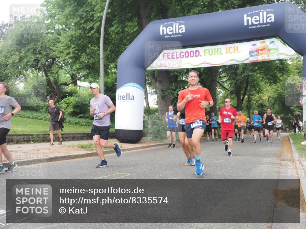 29.06.2025 - hella hamburg halbmarathon KatJ http://msf.ph/oto/8335574 29.06.2025 10:47:47 Zwischen KM18-KM19 1006, 1190, 1414, 2011, 2322, 2323, 8483 meine-sportfotos.de