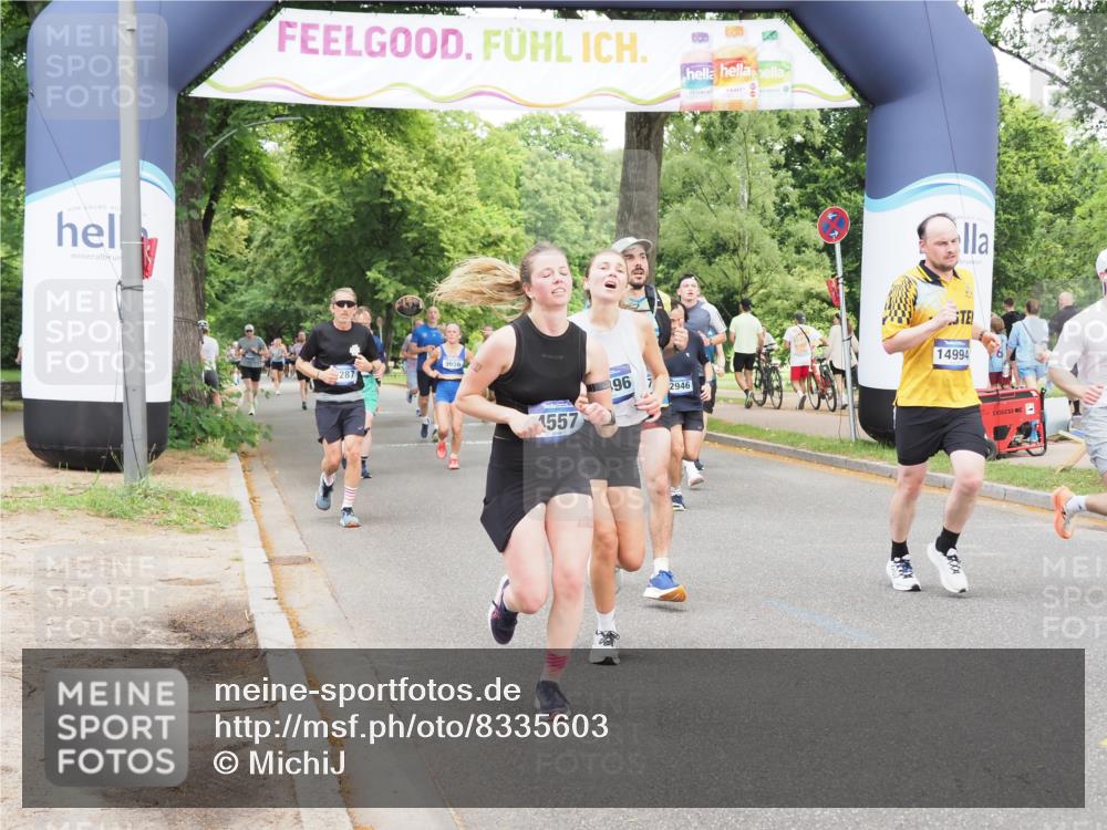 29.06.2025 - hella hamburg halbmarathon MichiJ http://msf.ph/oto/8335603 29.06.2025 10:39:00 Zwischen KM18-KM19 1335, 2955, 4404, 4557, 5102, 8413, 8508, 9214, 10667, 11459, 11625, 12778, 13808, 14122, 14994, 15001, 15496, 16003, 16179, 17978, 18413 meine-sportfotos.de