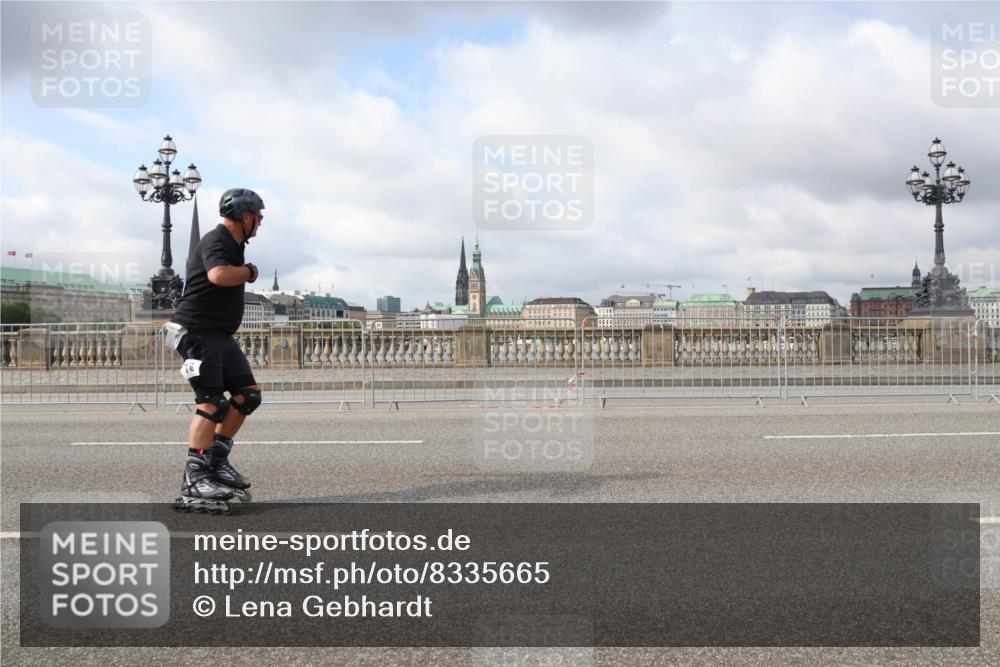 29.06.2025 - hella hamburg halbmarathon Lena Gebhardt http://msf.ph/oto/8335665 29.06.2025 09:09:02 Lombardsbrücke 78 meine-sportfotos.de