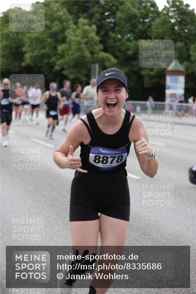 29.06.2025 - hella hamburg halbmarathon Jannik Wohlers http://msf.ph/oto/8335686 29.06.2025 10:40:50 Lombardsbrücke 1317, 1731, 2229, 2805, 3532, 3533, 4412, 4638, 5086, 5225, 5549, 5688, 5689, 5928, 6088, 6250, 6474, 7661, 7821, 7829, 8293, 8385, 8586, 8751, 8769, 8878, 8992, 9962, 10181, 10269, 10407, 10835, 11759, 11851, 13168, 13299, 13373, 13778, 13848, 14037, 14253, 14376, 14776, 15076, 15953, 16260, 16454, 16559, 16802, 16846, 16981, 17370, 17872, 18142, 18494, 18580, 18844, 18888 meine-sportfotos.de