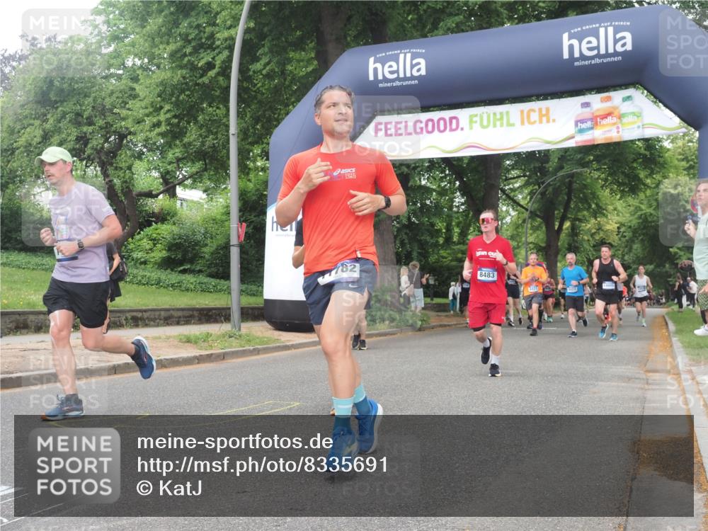29.06.2025 - hella hamburg halbmarathon KatJ http://msf.ph/oto/8335691 29.06.2025 10:47:47 Zwischen KM18-KM19 1006, 1190, 1414, 2011, 2322, 2323, 8483 meine-sportfotos.de