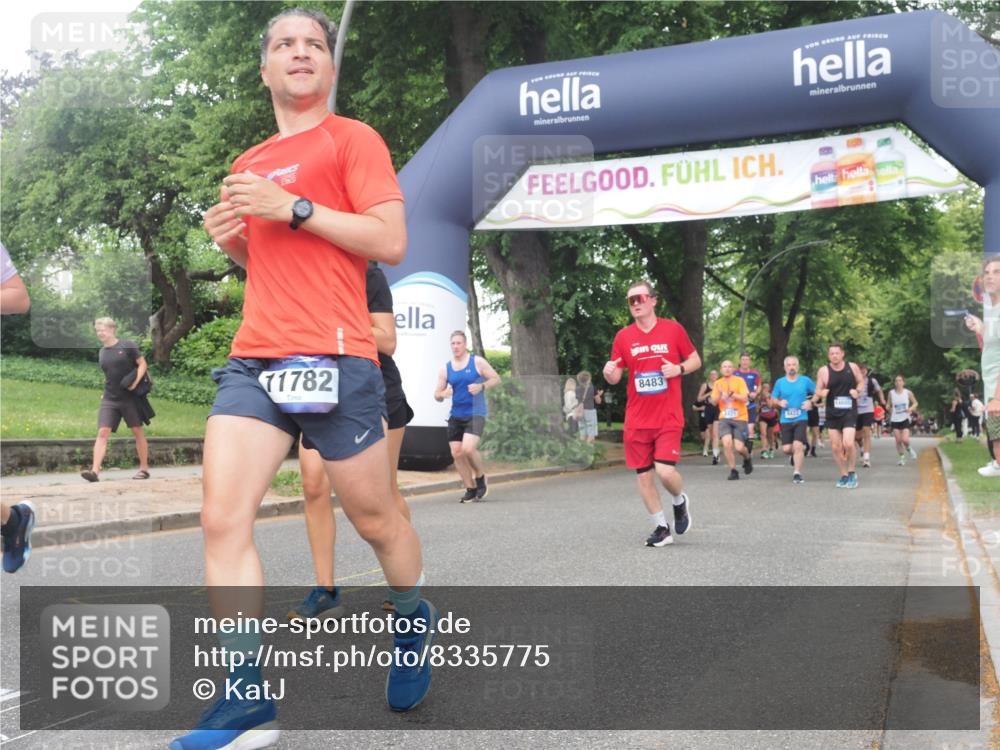 29.06.2025 - hella hamburg halbmarathon KatJ http://msf.ph/oto/8335775 29.06.2025 10:47:48 Zwischen KM18-KM19 1190, 1414, 2322, 2323, 8421, 8483 meine-sportfotos.de