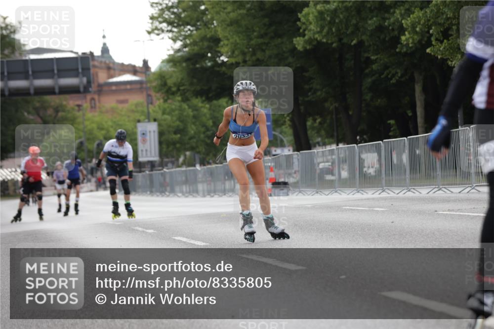 29.06.2025 - hella hamburg halbmarathon Jannik Wohlers http://msf.ph/oto/8335805 29.06.2025 09:01:49 Lombardsbrücke  meine-sportfotos.de
