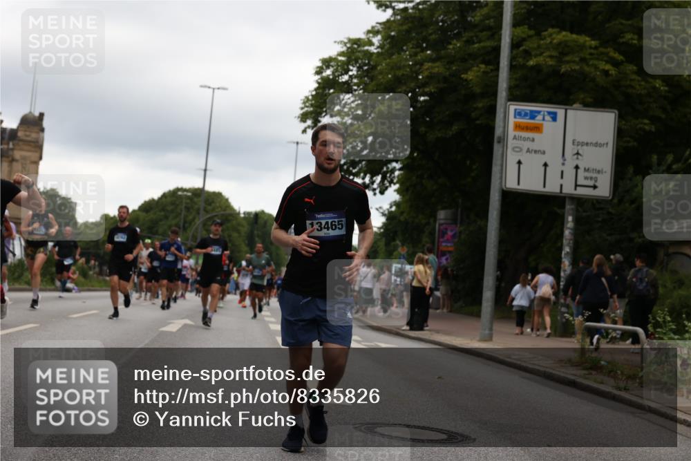 29.06.2025 - hella hamburg halbmarathon Yannick Fuchs http://msf.ph/oto/8335826 29.06.2025 10:51:55 20KM 1595, 1611, 2025, 2488, 2606, 2656, 2759, 2806, 2840, 2883, 2907, 3093, 3859, 4319, 4426, 4467, 4502, 4579, 4632, 4833, 5277, 5341, 5926, 6104, 6531, 6595, 7138, 7189, 8322, 8585, 9316, 9485, 10599, 10788, 11645, 12585, 13465, 13816, 13880, 14266, 14571, 15217, 15229, 16517, 16531, 17405, 17415, 17455, 17543, 17827, 18068, 18180, 18492, 18501, 18587, 18762, 18891 meine-sportfotos.de