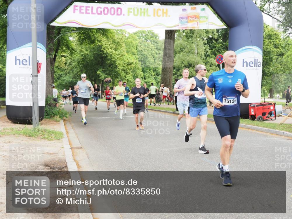 29.06.2025 - hella hamburg halbmarathon MichiJ http://msf.ph/oto/8335850 29.06.2025 10:39:06 Zwischen KM18-KM19 2287, 2636, 2946, 4557, 8977, 9214, 9656, 11625, 12224, 12949, 14122, 14561, 14994, 15001, 15126, 15496, 17131, 17815, 18869 meine-sportfotos.de