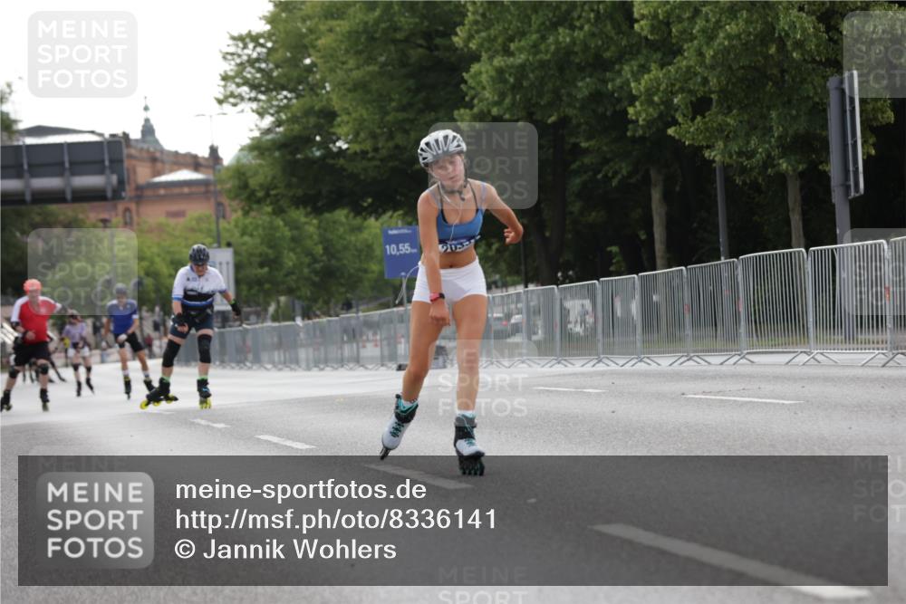 29.06.2025 - hella hamburg halbmarathon Jannik Wohlers http://msf.ph/oto/8336141 29.06.2025 09:01:50 Lombardsbrücke  meine-sportfotos.de