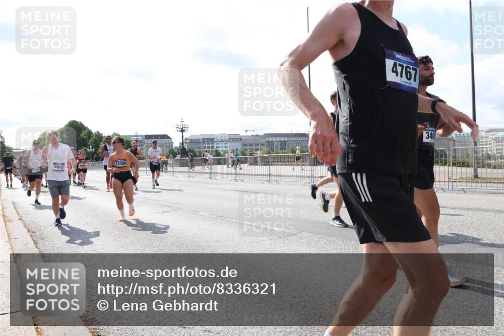 29.06.2025 - hella hamburg halbmarathon Lena Gebhardt http://msf.ph/oto/8336321 29.06.2025 10:00:34 Lombardsbrücke 14348, 4945, 13459, 4767, 340, 1019, 1180, 1239, 1526, 1544, 1568, 1583, 1611, 1681, 2027, 2086, 2099, 2159, 2236, 2346, 2426, 2447, 2474, 2606, 2652, 2730, 2982, 3042, 3059, 3141, 3177, 3181, 3319, 3400, 3794, 3861, 3898, 3983, 4419, 4579, 4594, 4616, 4632, 4767, 4796, 4813, 4940, 4945, 5272, 5418, 5643, 5728, 6082, 6084, 6104, 6138, 6220, 6260, 6443, 6470, 6581, 6714, 6757, 8478, 8632, 8923, 9124, 9553, 9555, 9577, 10074, 10599 meine-sportfotos.de