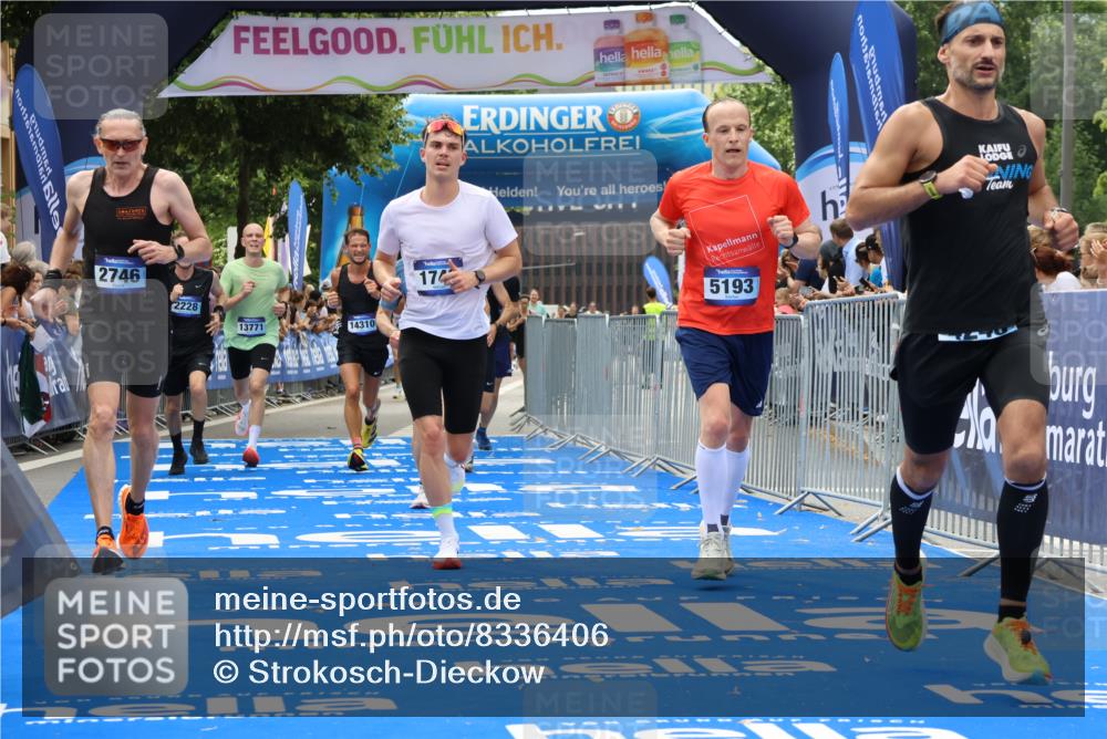 29.06.2025 - hella hamburg halbmarathon Strokosch-Dieckow http://msf.ph/oto/8336406 29.06.2025 10:33:45 Ziel 1396, 1743, 2228, 2243, 2746, 4246, 5193, 10865, 12595, 13771, 14310, 14466, 16243, 16755 meine-sportfotos.de