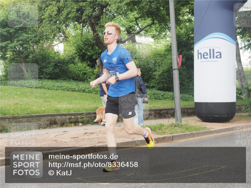 29.06.2025 - hella hamburg halbmarathon KatJ http://msf.ph/oto/8336458 29.06.2025 10:18:08 Zwischen KM18-KM19 1953, 3075 meine-sportfotos.de