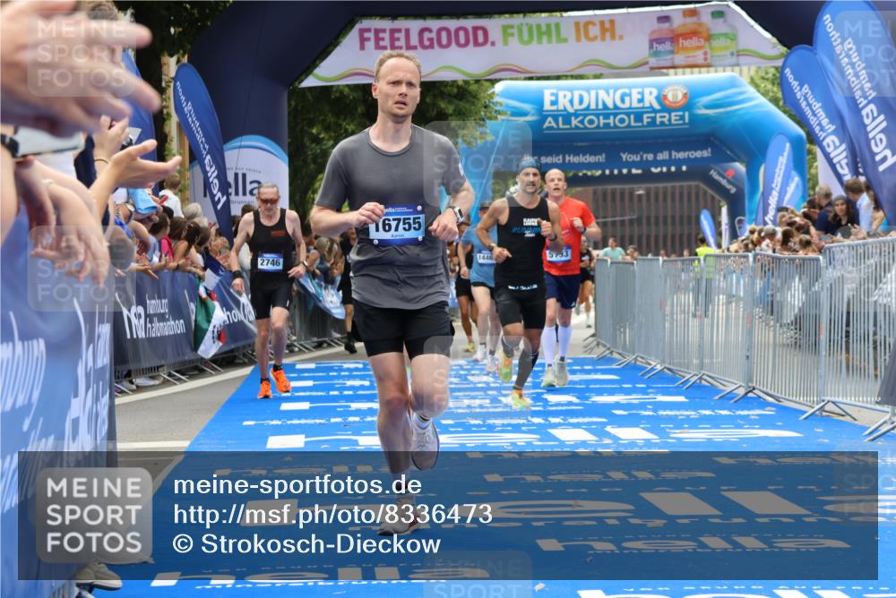 29.06.2025 - hella hamburg halbmarathon Strokosch-Dieckow http://msf.ph/oto/8336473 29.06.2025 10:33:42 Ziel 1053, 1396, 1743, 2228, 2243, 2746, 2836, 4246, 5193, 12595, 13771, 14310, 14466, 14975, 16243, 16755, 17191 meine-sportfotos.de
