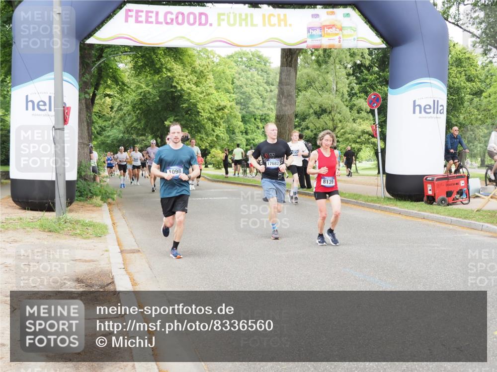29.06.2025 - hella hamburg halbmarathon MichiJ http://msf.ph/oto/8336560 29.06.2025 10:39:13 Zwischen KM18-KM19 1098, 2397, 2636, 2818, 4967, 6286, 8139, 14561, 15829, 17530, 17682 meine-sportfotos.de