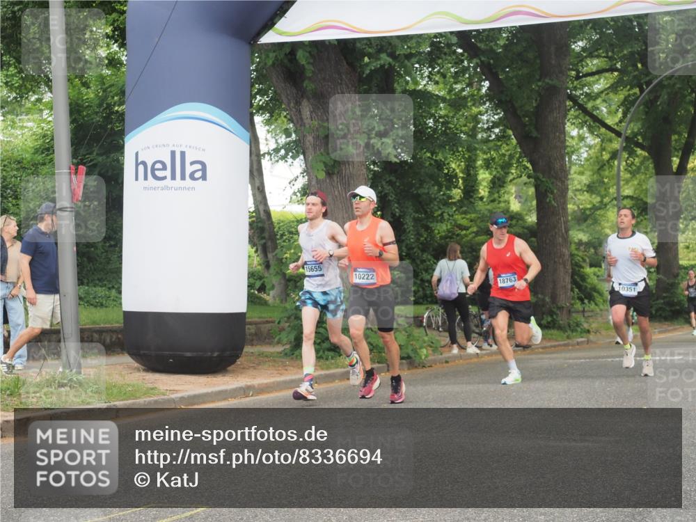 29.06.2025 - hella hamburg halbmarathon KatJ http://msf.ph/oto/8336694 29.06.2025 10:18:18 Zwischen KM18-KM19  meine-sportfotos.de