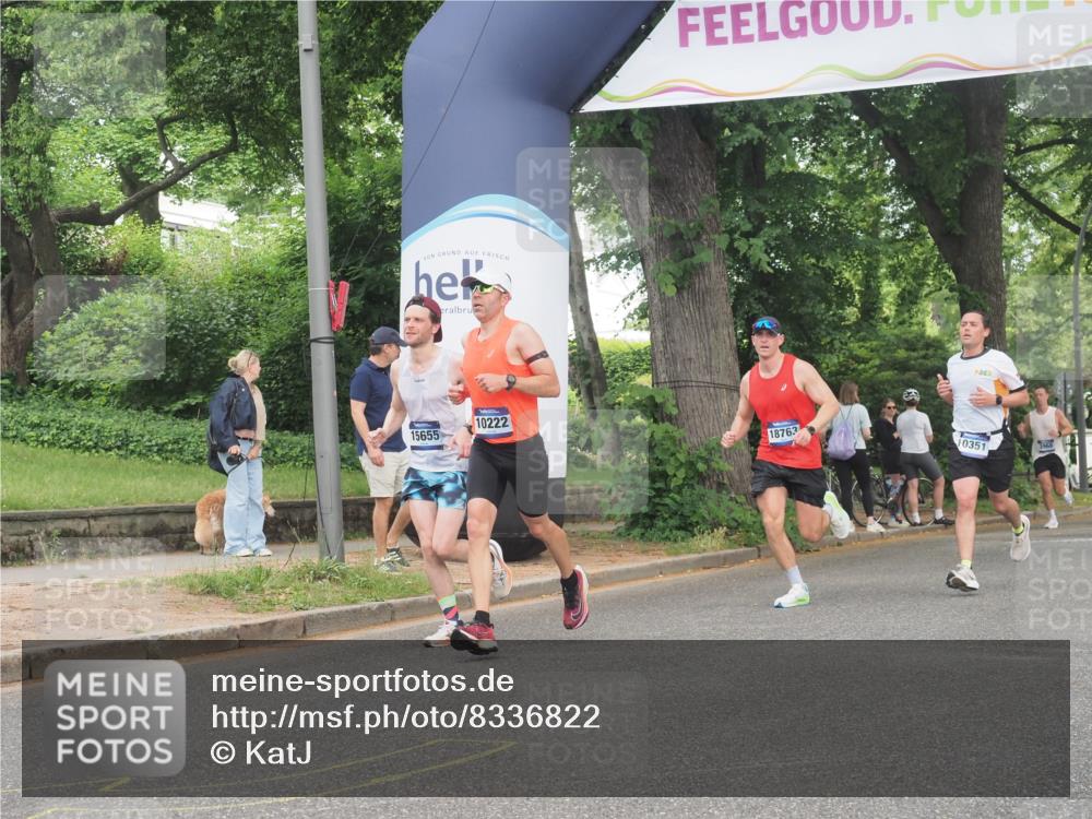 29.06.2025 - hella hamburg halbmarathon KatJ http://msf.ph/oto/8336822 29.06.2025 10:18:19 Zwischen KM18-KM19  meine-sportfotos.de