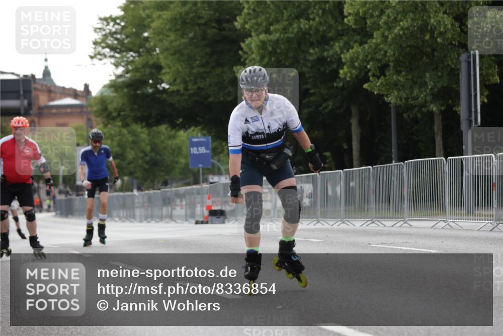 29.06.2025 - hella hamburg halbmarathon Jannik Wohlers http://msf.ph/oto/8336854 29.06.2025 09:01:54 Lombardsbrücke  meine-sportfotos.de