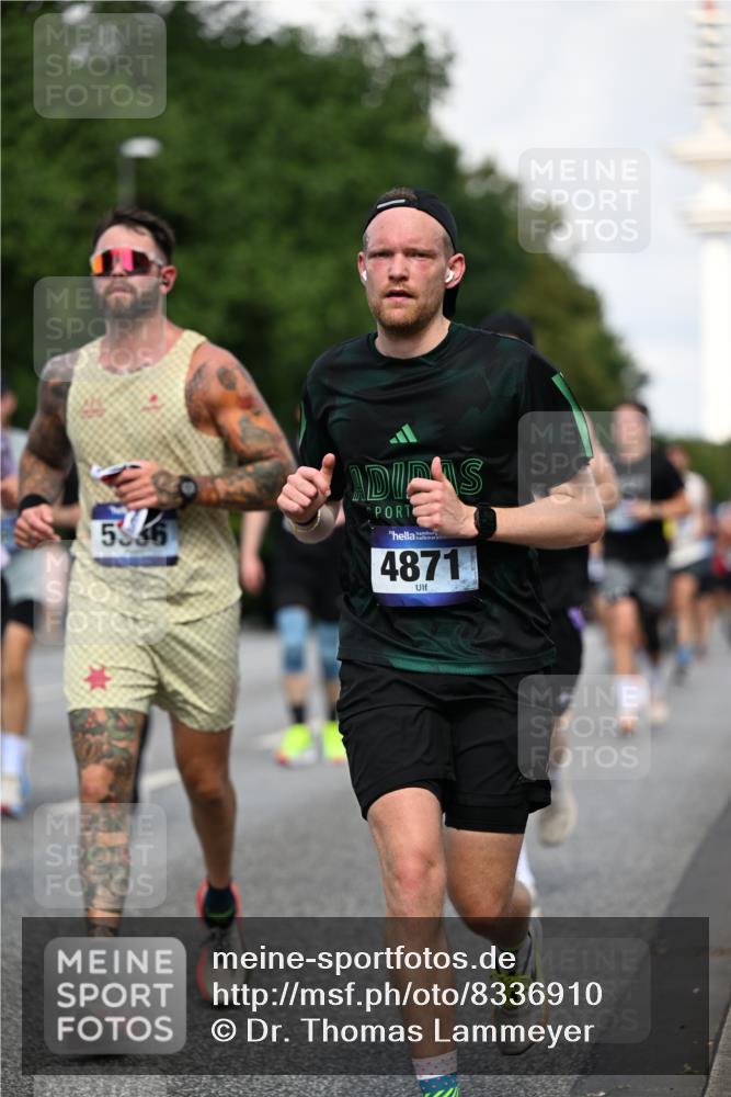 29.06.2025 - hella hamburg halbmarathon Dr. Thomas Lammeyer http://msf.ph/oto/8336910 29.06.2025 09:55:58 Kennedybrücke 1057, 1139, 1169, 1512, 1604, 3305, 3618, 4565, 4871, 4915, 5007, 5011, 5231, 5336, 6373, 6700, 6711, 7185, 7710, 7961, 8564, 8852, 9444, 9547, 10493, 10691, 10741, 11062 meine-sportfotos.de