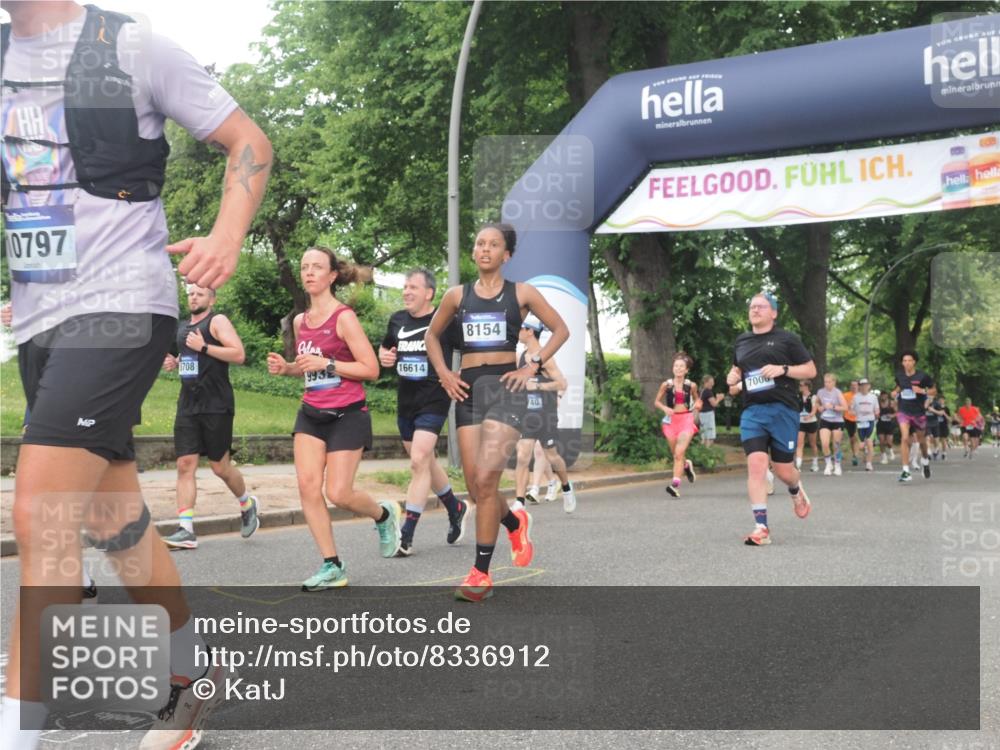29.06.2025 - hella hamburg halbmarathon KatJ http://msf.ph/oto/8336912 29.06.2025 10:47:55 Zwischen KM18-KM19 3740, 5602, 5603, 5708, 6580, 7006, 7757, 8154, 8421, 8422 meine-sportfotos.de