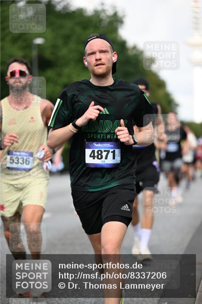 29.06.2025 - hella hamburg halbmarathon Dr. Thomas Lammeyer http://msf.ph/oto/8337206 29.06.2025 09:55:58 Kennedybrücke 1057, 1139, 1169, 1512, 1604, 3305, 3618, 4565, 4871, 4915, 5007, 5011, 5231, 5336, 6373, 6700, 6711, 7185, 7710, 7961, 8564, 8852, 9444, 9547, 10493, 10691, 10741, 11062 meine-sportfotos.de