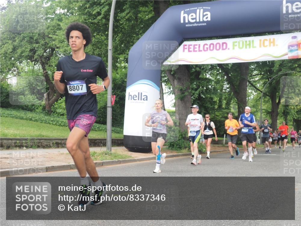 29.06.2025 - hella hamburg halbmarathon KatJ http://msf.ph/oto/8337346 29.06.2025 10:47:58 Zwischen KM18-KM19 3400, 3740, 5602, 5603, 5708, 6580, 7006, 7757, 8154 meine-sportfotos.de