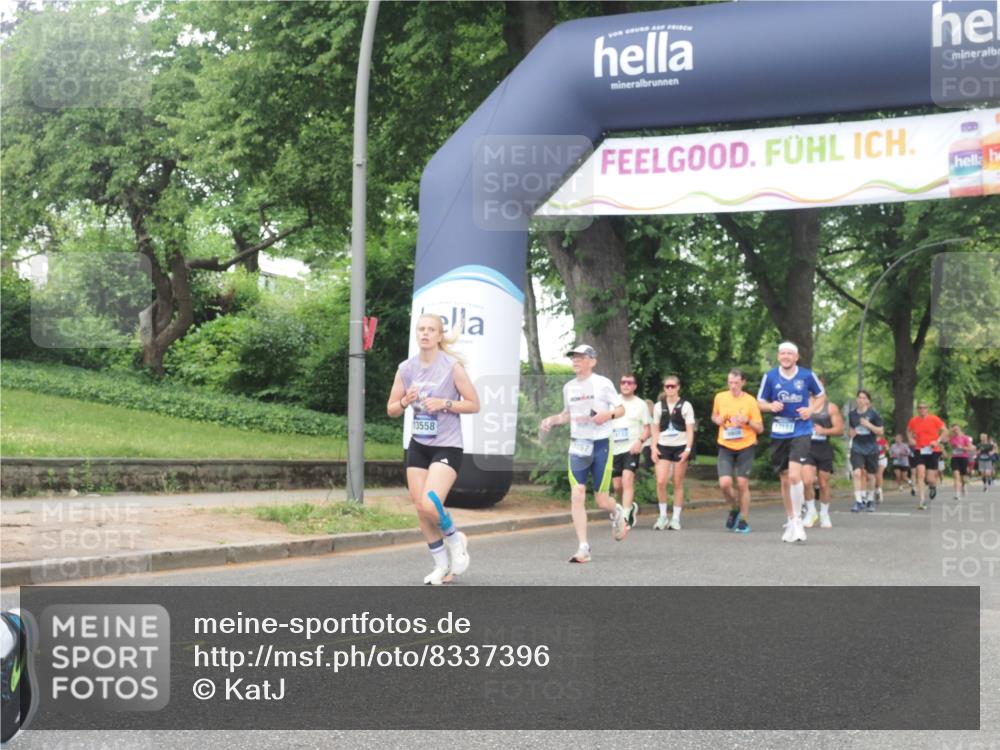 29.06.2025 - hella hamburg halbmarathon KatJ http://msf.ph/oto/8337396 29.06.2025 10:47:59 Zwischen KM18-KM19 3400, 3740, 5602, 5603, 5708, 6580, 7006, 7757 meine-sportfotos.de
