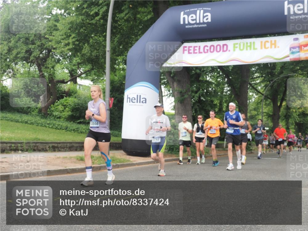 29.06.2025 - hella hamburg halbmarathon KatJ http://msf.ph/oto/8337424 29.06.2025 10:47:59 Zwischen KM18-KM19 3400, 3740, 5602, 5603, 5708, 6580, 7006, 7757 meine-sportfotos.de