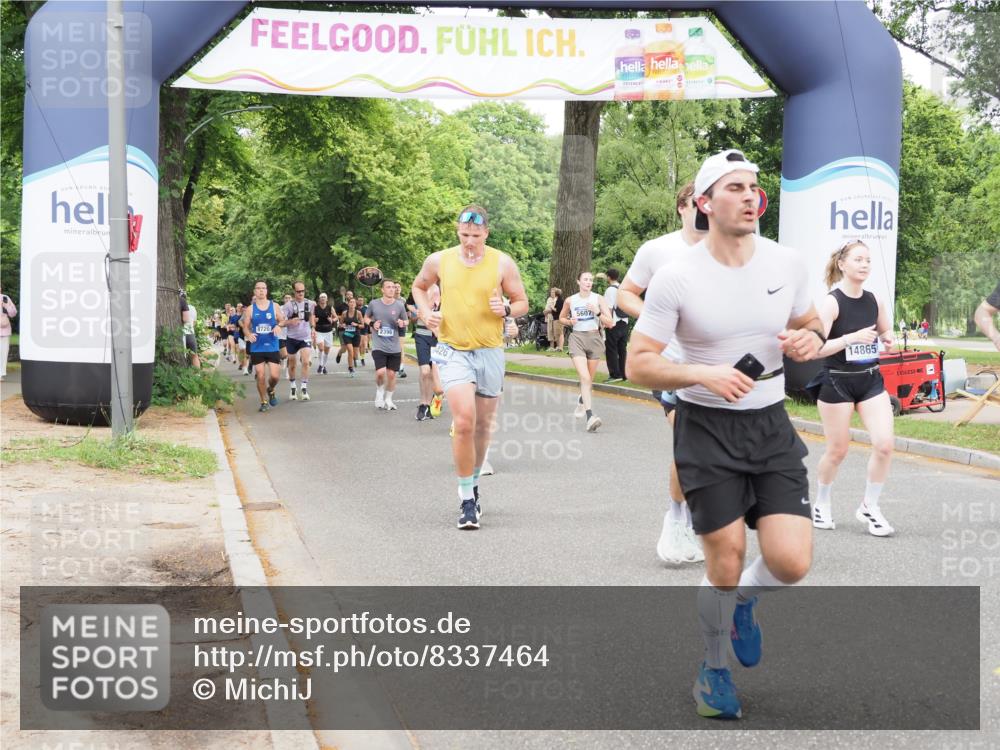 29.06.2025 - hella hamburg halbmarathon MichiJ http://msf.ph/oto/8337464 29.06.2025 10:39:22 Zwischen KM18-KM19 4635, 6776, 7409, 9082, 9876, 12580, 14865, 15426, 16929, 18801 meine-sportfotos.de
