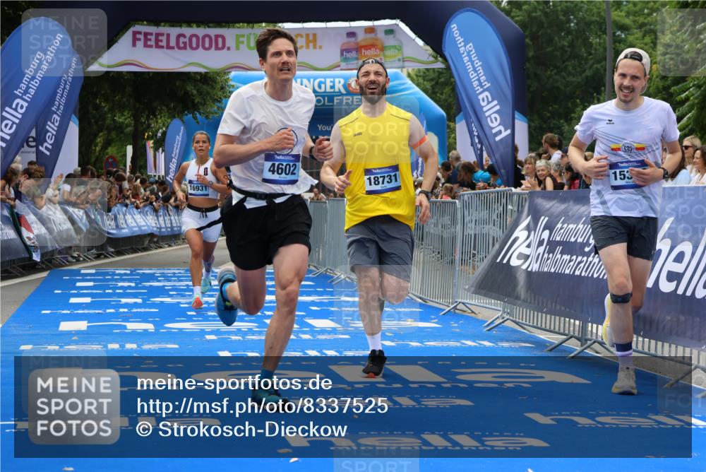 29.06.2025 - hella hamburg halbmarathon Strokosch-Dieckow http://msf.ph/oto/8337525 29.06.2025 10:33:27 Ziel 4602, 8312, 8956, 15326, 16931, 17056, 17489, 18731, 18854 meine-sportfotos.de