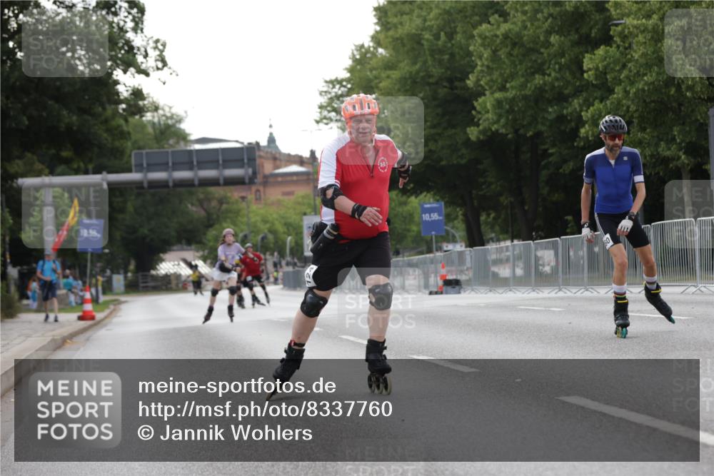 29.06.2025 - hella hamburg halbmarathon Jannik Wohlers http://msf.ph/oto/8337760 29.06.2025 09:01:57 Lombardsbrücke  meine-sportfotos.de