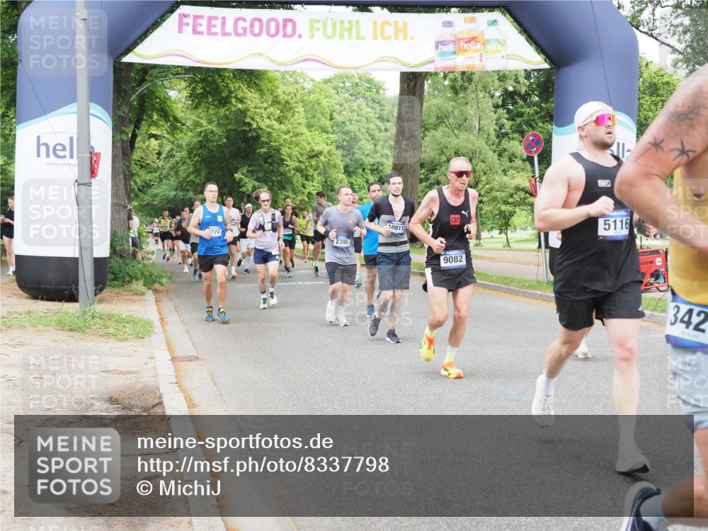 29.06.2025 - hella hamburg halbmarathon MichiJ http://msf.ph/oto/8337798 29.06.2025 10:39:24 Zwischen KM18-KM19 3426, 4558, 4635, 5116, 5607, 6776, 7409, 9082, 9876, 10811, 14865, 16929, 19208 meine-sportfotos.de