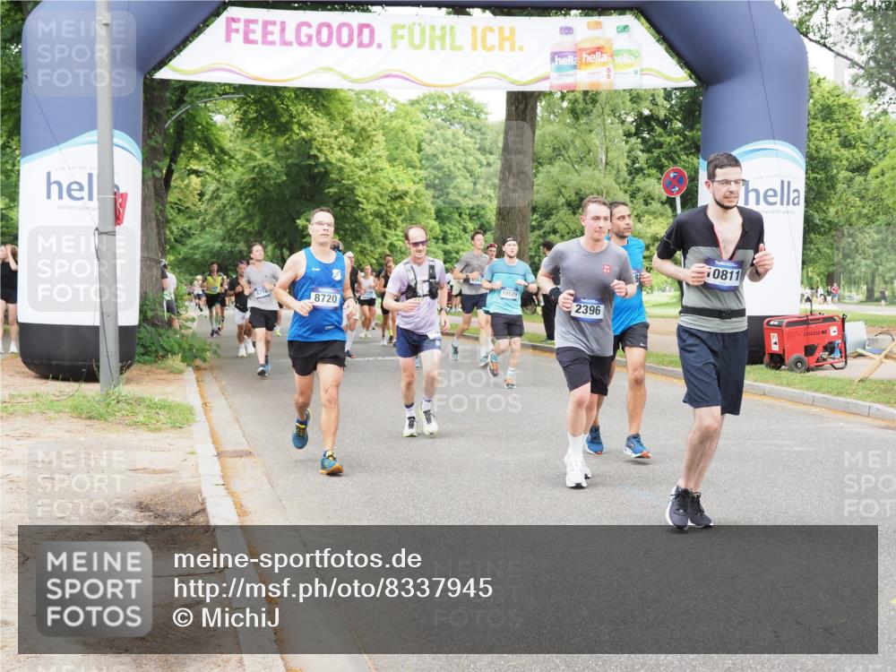 29.06.2025 - hella hamburg halbmarathon MichiJ http://msf.ph/oto/8337945 29.06.2025 10:39:26 Zwischen KM18-KM19 2396, 3426, 4558, 4635, 5116, 5607, 6776, 7409, 8720, 9082, 10529, 10811, 14865, 16929, 19208 meine-sportfotos.de