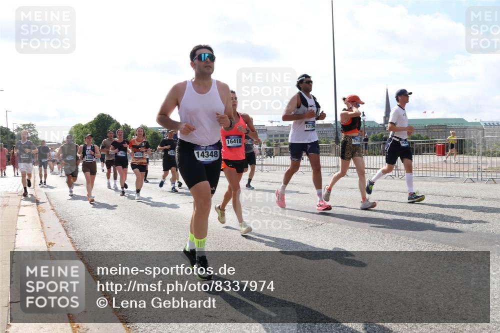 29.06.2025 - hella hamburg halbmarathon Lena Gebhardt http://msf.ph/oto/8337974 29.06.2025 10:00:38 Lombardsbrücke 2236, 11605, 18377, 2474, 18321, 1568, 14348, 16418, 17150, 1019, 1180, 1239, 1526, 1544, 1568, 1583, 1611, 1681, 2027, 2086, 2159, 2236, 2346, 2426, 2474, 2606, 2652, 2730, 2982, 3042, 3059, 3141, 3177, 3319, 3400, 3794, 3861, 3898, 3983, 4419, 4579, 4594, 4616, 4767, 4813, 4940, 4945, 5033, 5272, 5418, 5643, 5728, 6082, 6084, 6104, 6138, 6220, 6260, 6443, 6470, 6714, 6757, 8255, 8478, 8632, 8923, 9124, 9553, 9555, 9577, 10074, 10271, 10599 meine-sportfotos.de